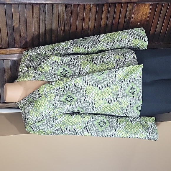 Kasper Other - Women's Kasper Green Jacket with Black Pants - Size 16W